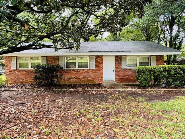 Photo - 1106 Lombard Dr House