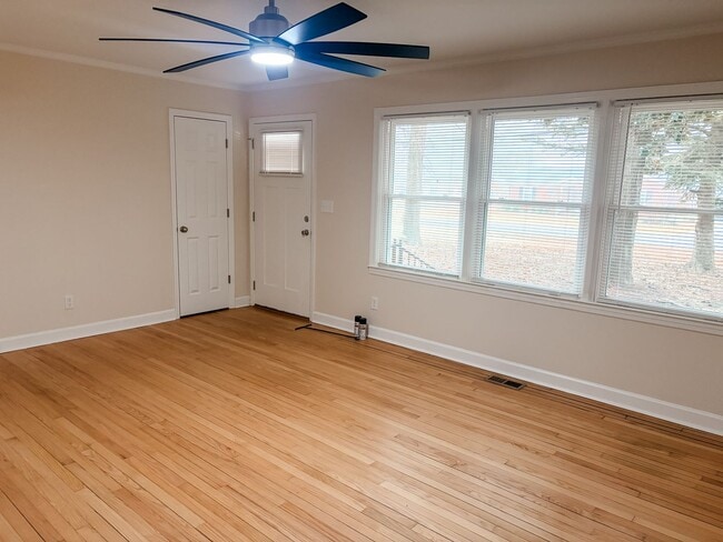 Photo - 609 E Chelly St