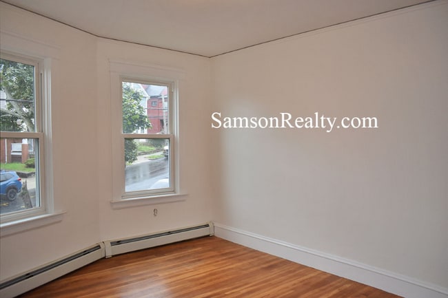 Photo - 40 Sessions St Unit 17