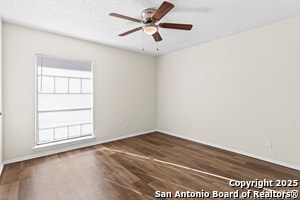 Photo - 922 Saddlebrook Dr