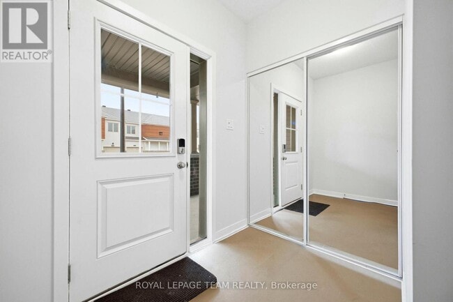 Photo - 739 Tincture Pl