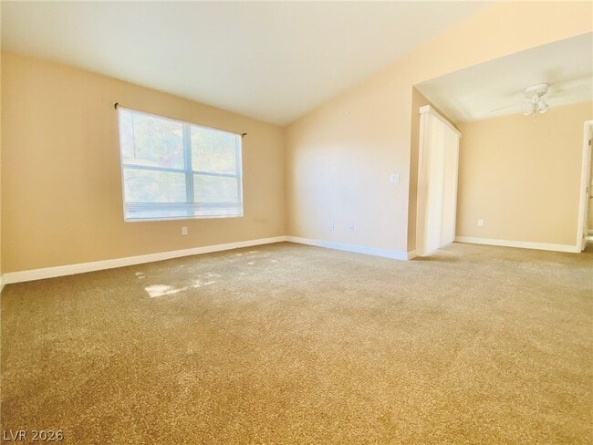 Photo - 5055 W Hacienda Ave Unidad 2139