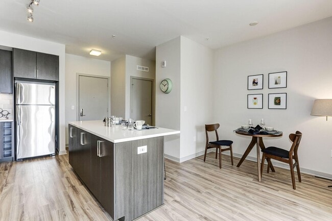 Photo - The Met Rockville