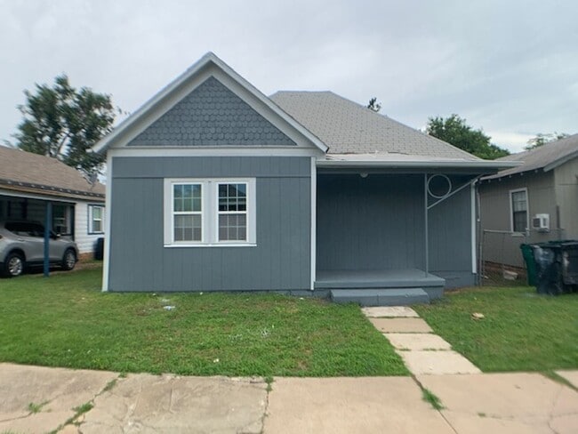 Building Photo - 2 Bedroom House Near Downtown OKC