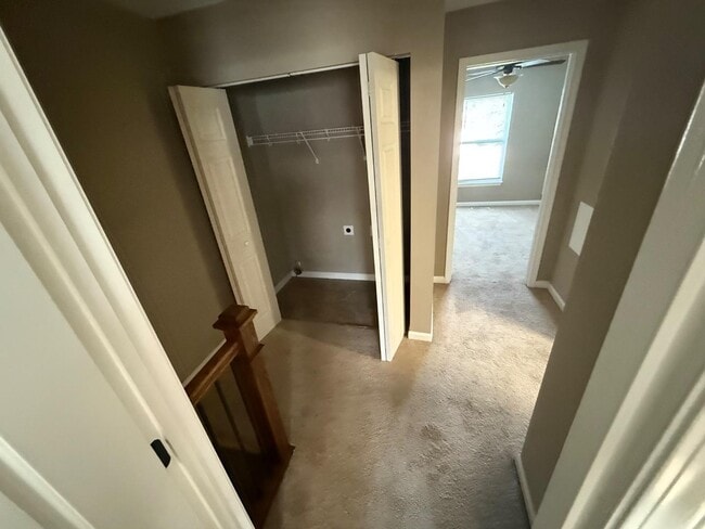 Photo - 502 Nepute St