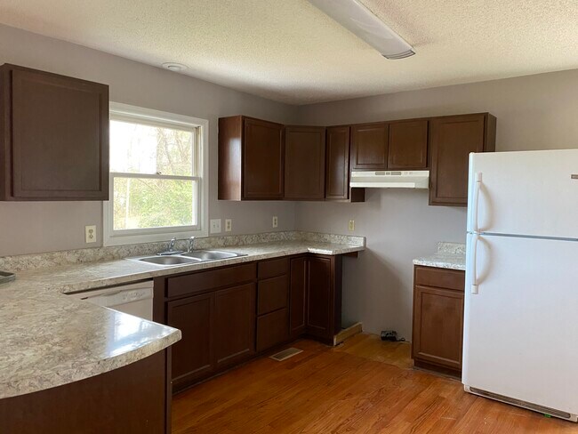Photo - 1306 Baxter St
