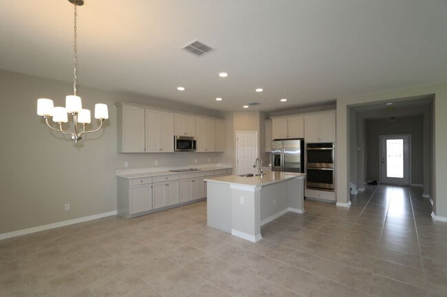 Photo - 31925 Sapna Chime Dr