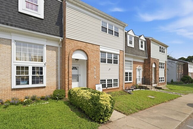 Photo - 9178 Laurelwood Ct