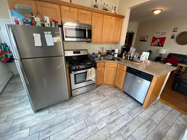 27 Saint Lukes Rd