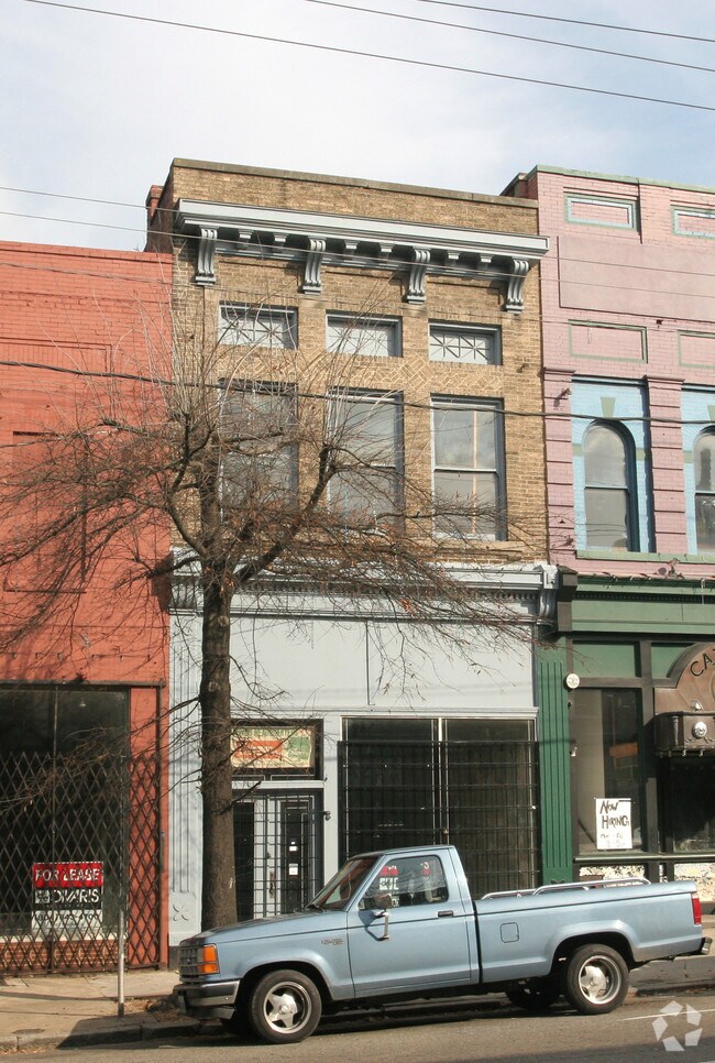 Photo - The Flats at Walnut Alley