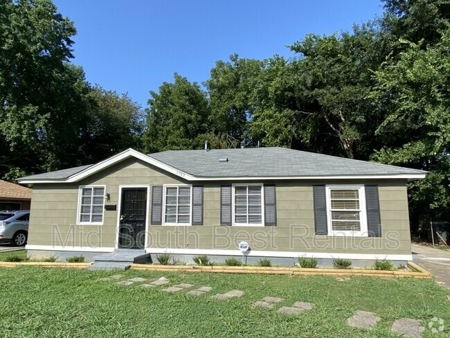 Building Photo - 1783 N Graham St Rental