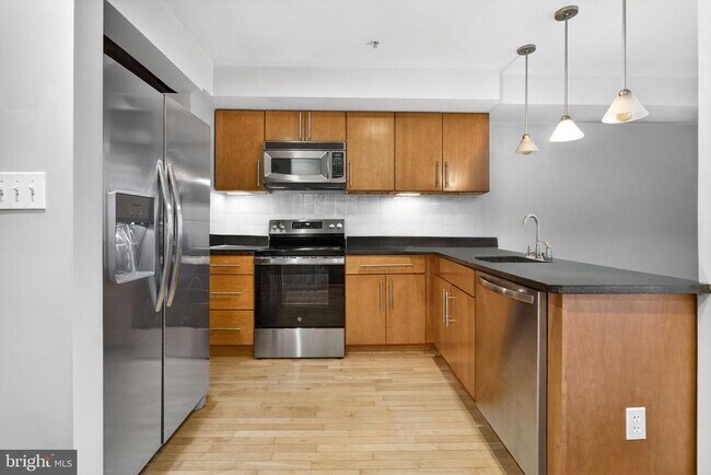 Photo - 1524 Independence Ave SE Unit 303