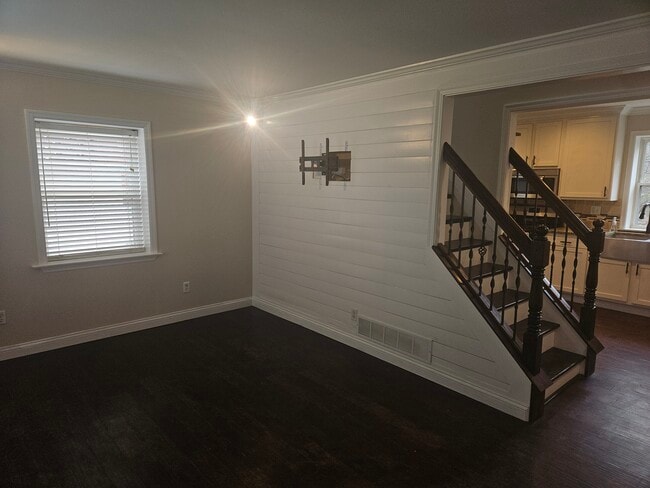 Photo - 21 Howard Rd