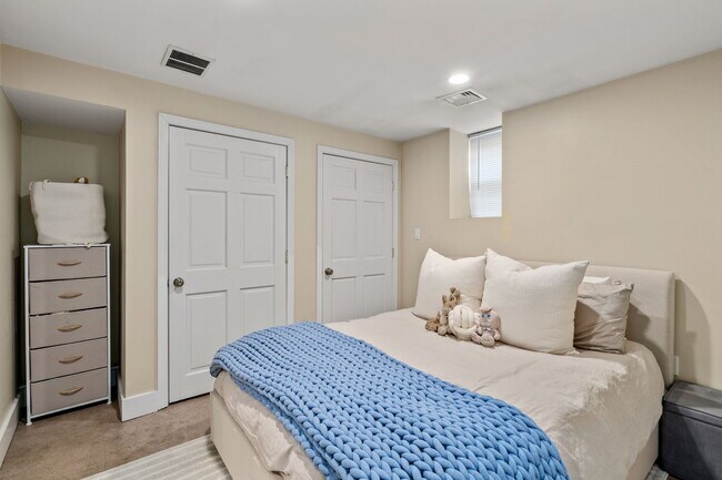 Photo - 76 Foster St Unit #B