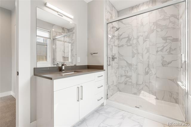 Photo - 3832 Jason St