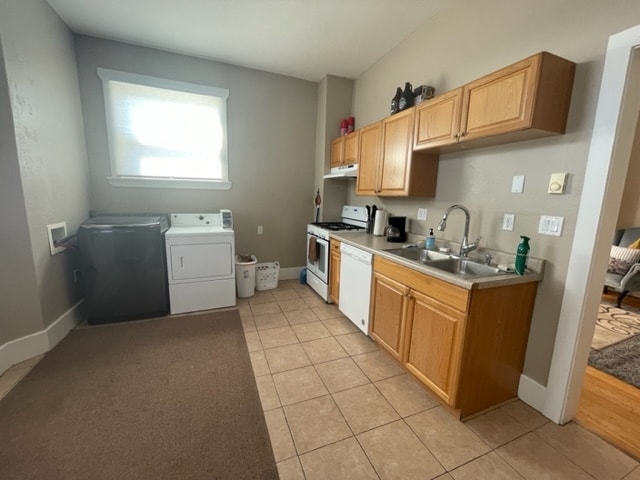 Photo - 644 W Galena St Unit 2