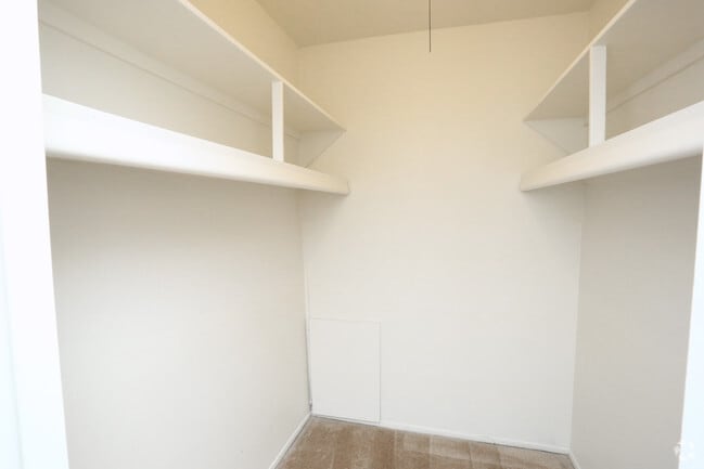Westbay Club Apartments