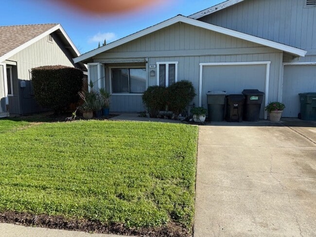 Photo - 7631-7633 AGUSTAWOOD PLACE Unit 7631 AGUSTAWOOD PLACE