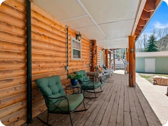 Photo - 4048 Samak Hills Rd