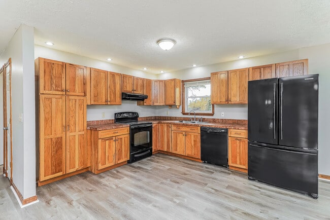 Photo - 3606 Douglas Dr