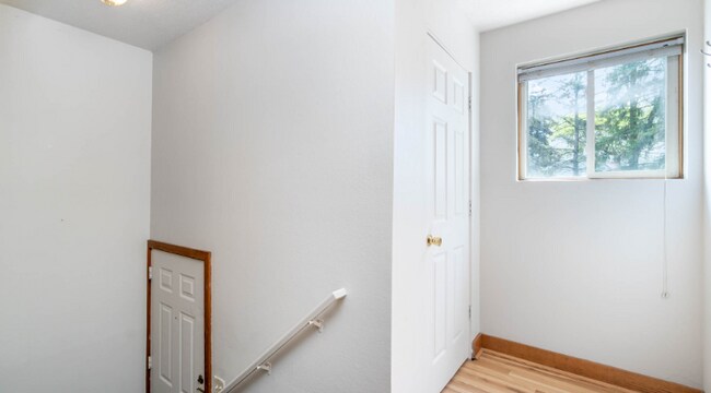 Photo - 1100 W Campus Dr Unit 4