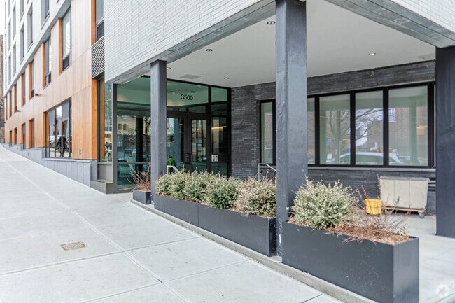 Photo - Park Avenue Apartments