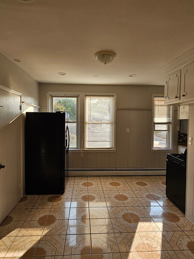 Photo - 91 Berkshire St Unit 2