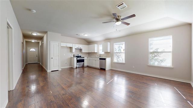 Photo - 2104 Daniel St