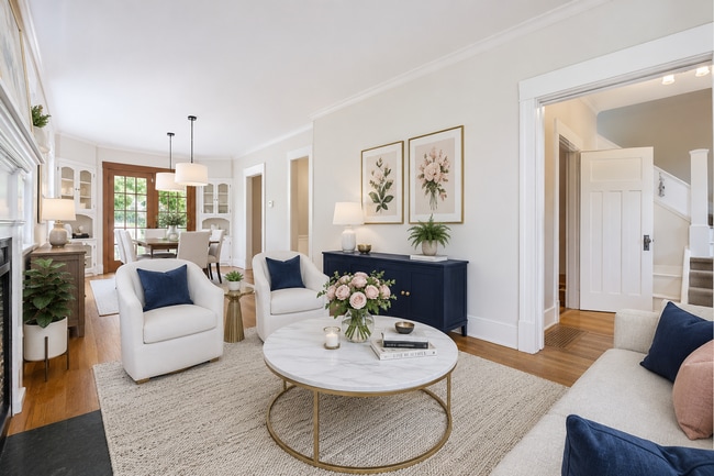 Photo - 2530 2nd Ave W