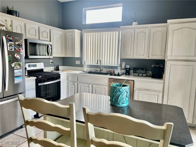 Photo - 10545 Cogswell Ave