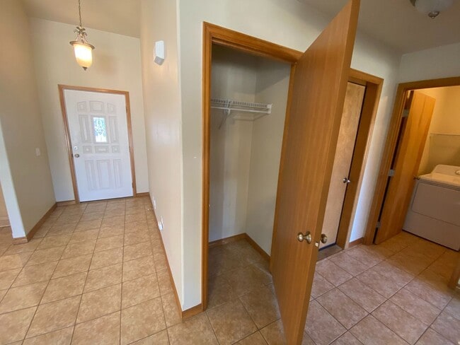 Photo - BONUS RENT SPECIAL! Nice 3 Bed, 2 Bath Home!