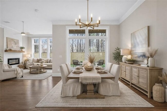 Photo - 687 Stickley Oak Way
