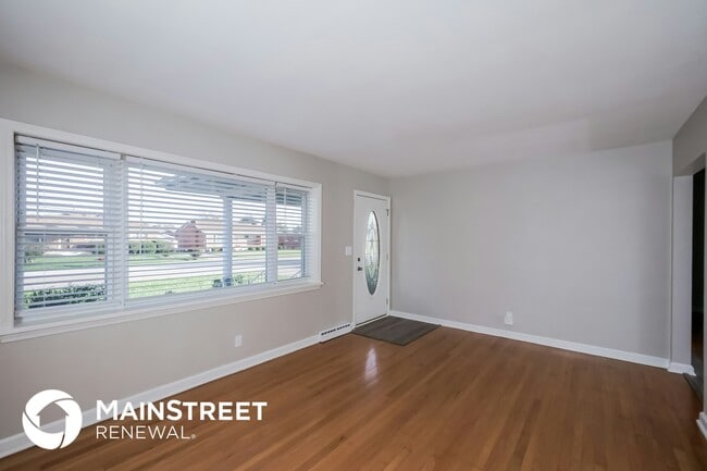 Photo - 2410 Farnsley Rd