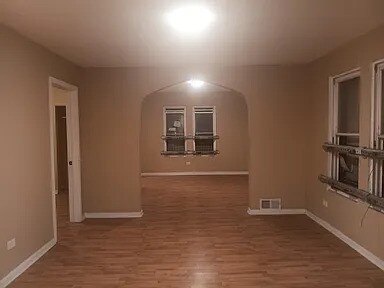 Photo - 5005 W Chicago Ave