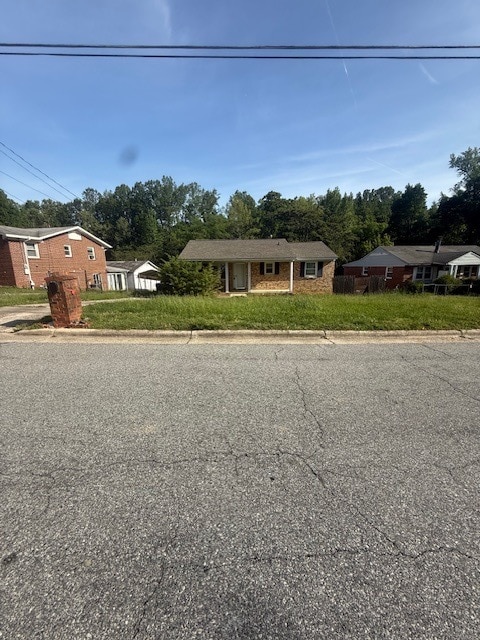 Building Photo - 2105 Larkspur Dr Rental