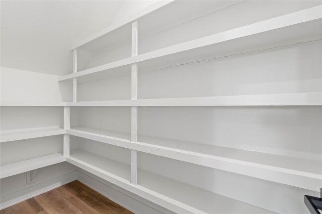 Photo - 6532 Weston St