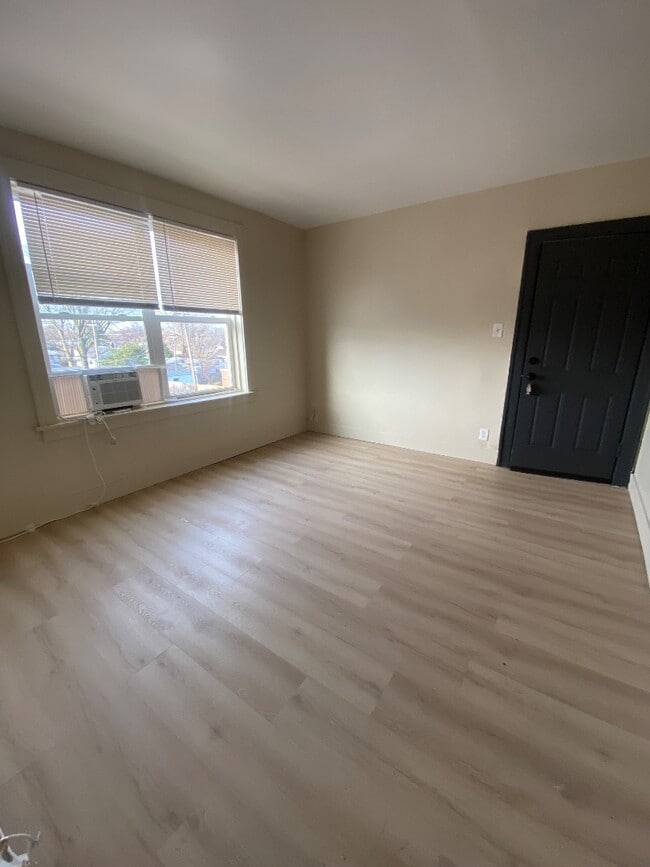 Photo - 4301 Potomac St Unit 2E