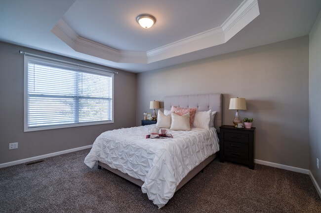 Photo - 512 Dearbaugh Ave