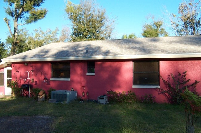 Building Photo - 509 E Magnolia St Unit B