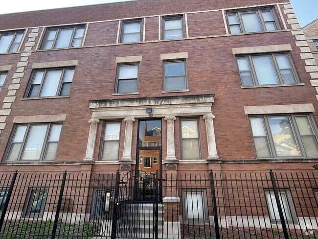 Building Photo - 4434 S Calumet Ave Rental