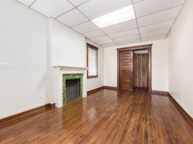 Photo - 202 W 8th Ave