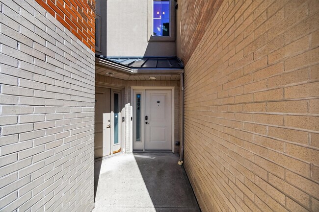 Photo - 200 Laird Ave