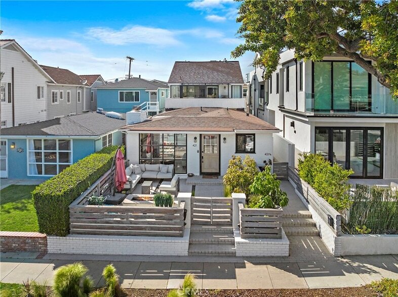 Photo - 421 Orchid Ave