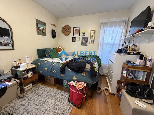 Photo - 11 Leverett St Unit 3