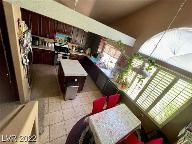 Photo - Silverado Ranch Two-Story with Open Floor Plan!