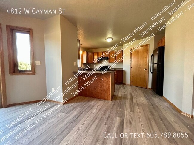 Photo - 4812 W Cayman St