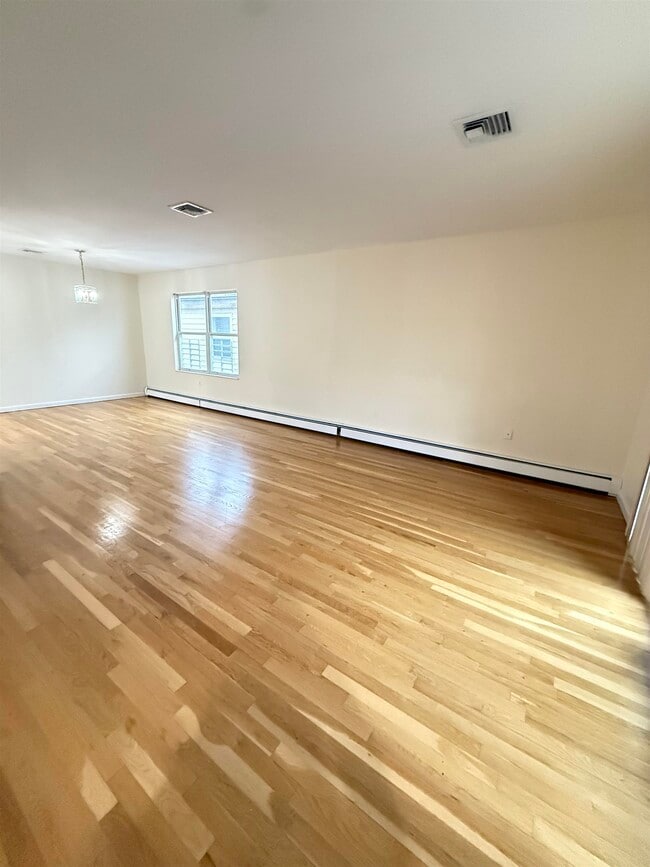 Photo - 64 70th St Unit 2