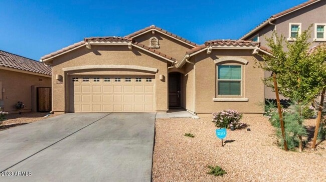 Building Photo - 12356 W Orangewood Ave