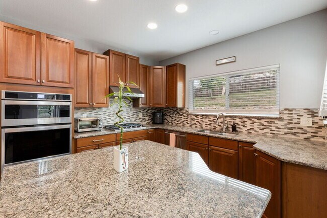 Photo - 8175 Trafalger Dr