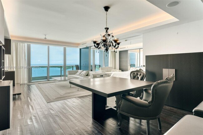 Building Photo - 1331 Brickell Bay Dr Unit 3903
